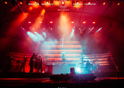 Desarrollo de sitio web Tierra de Fotos